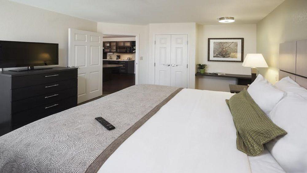 Hotel Sonesta Simply Chicago Waukegan
