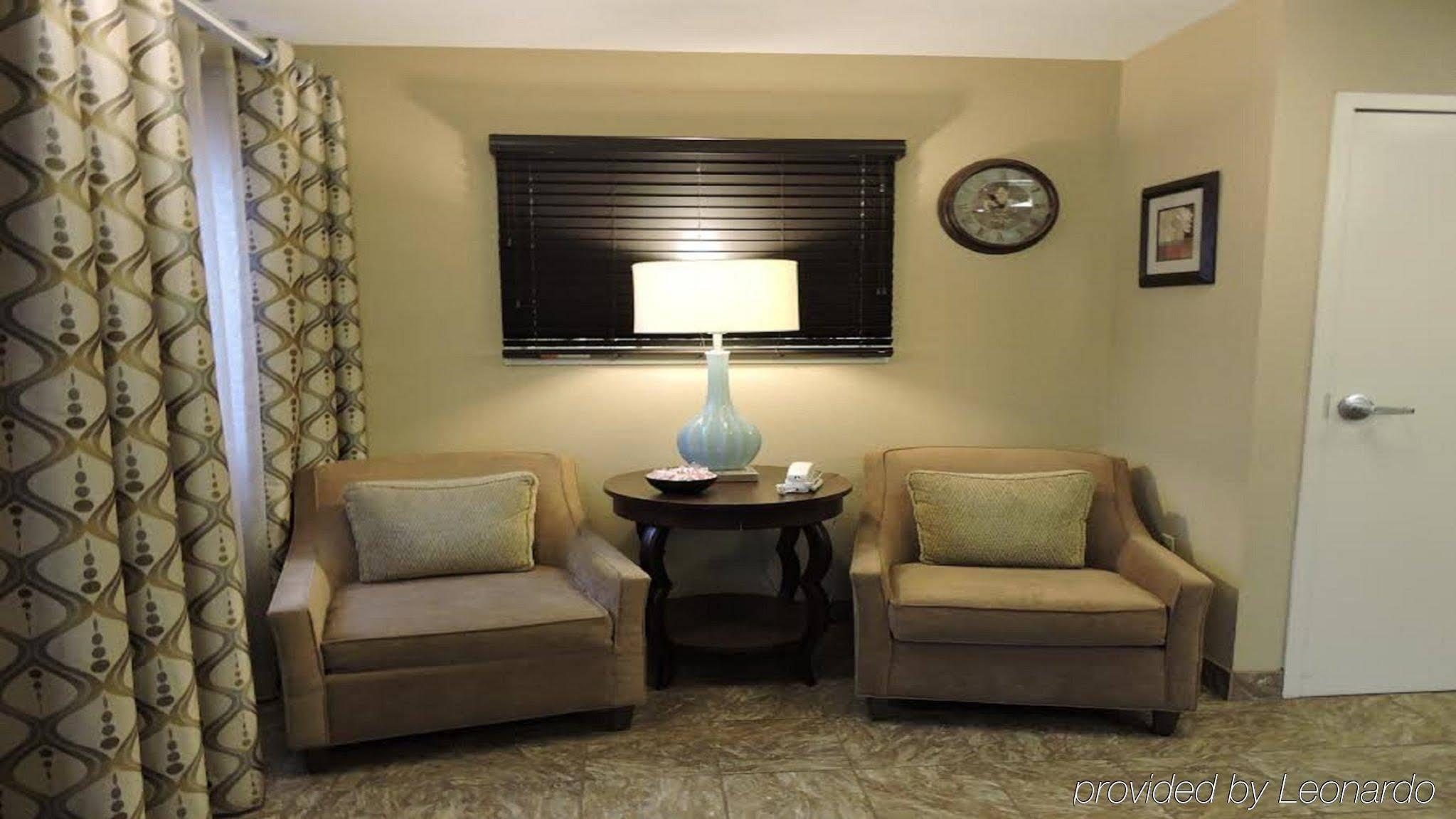 Hotel Sonesta Simply Chicago 3*