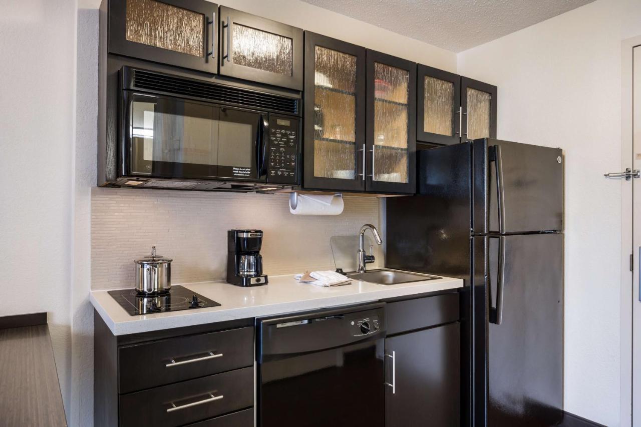 Hotel Sonesta Simply Chicago
