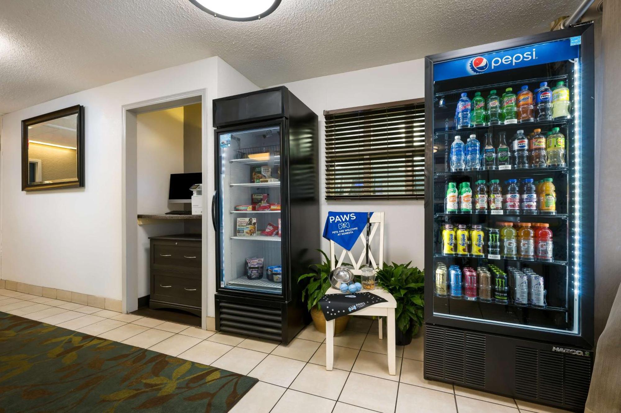 Hotel Sonesta Simply Chicago
